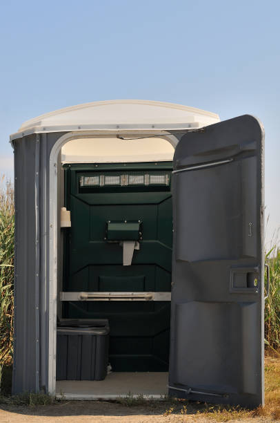 Portable Toilet Options We Offer in Bainbridge, PA